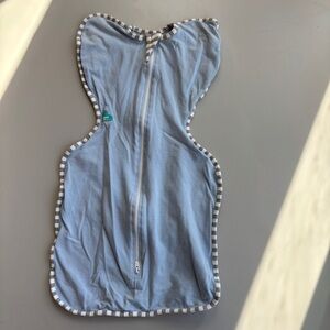 Love to Dream Swaddle Up Blue Swaddle Striped Trim Size Small 8-13 lbs. 1.0 TOG